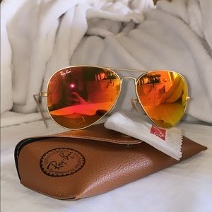 Ray Ban Aviator Flash Lens Sunglasses
